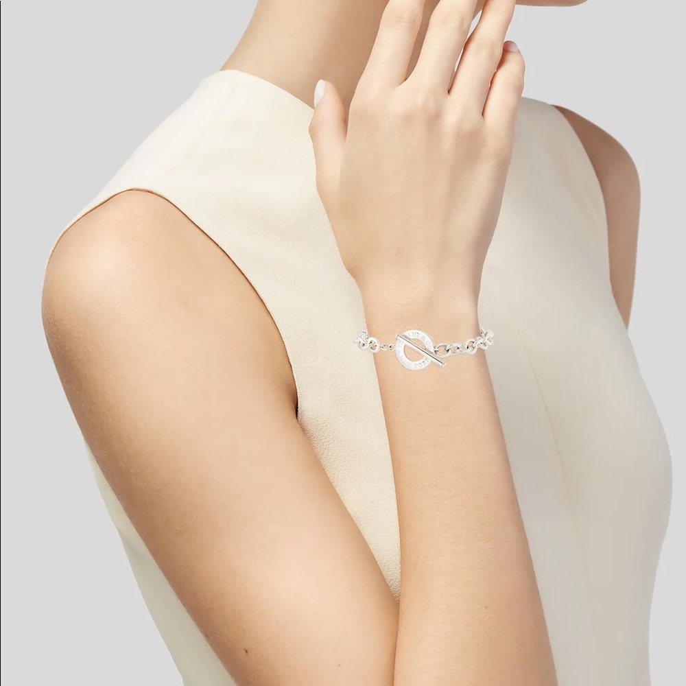 Authentic Tiffany & Co Toggle Bracelet ✨